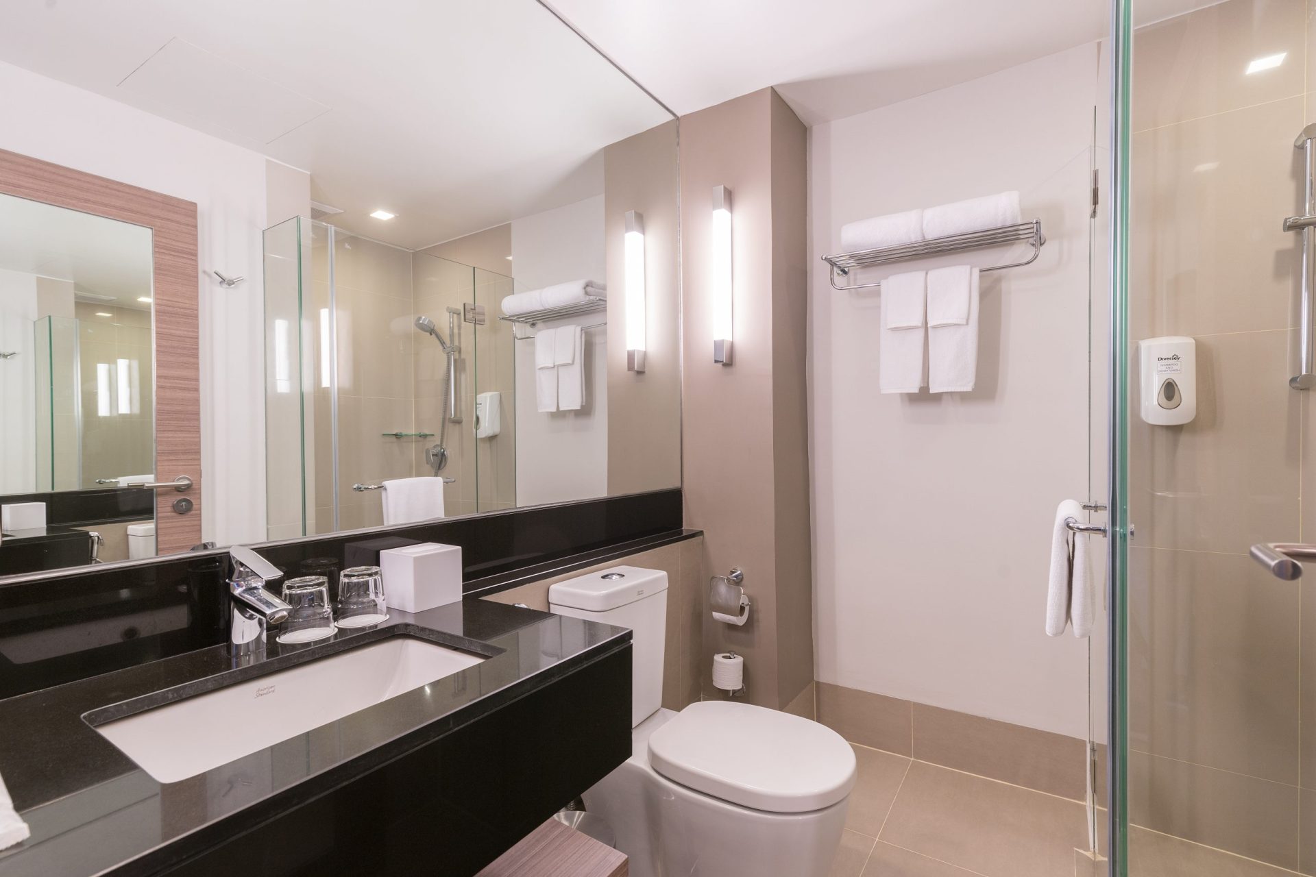 Holiday Inn Express Bangkok Sathorn 9