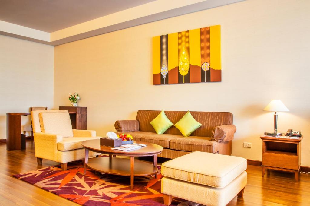 Studio Executive (Twin or King Bed) 3