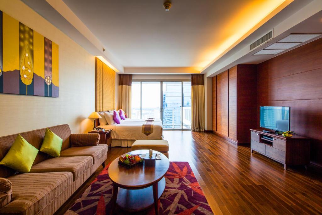 Studio Executive (Twin or King Bed) 5