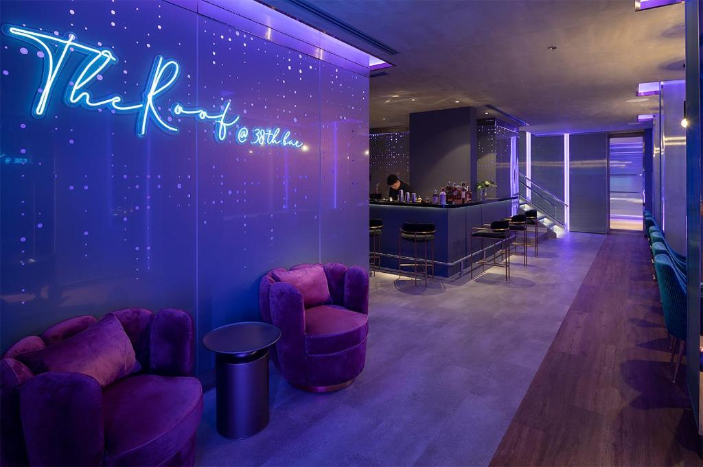 Mode Sathorn Hotel 8