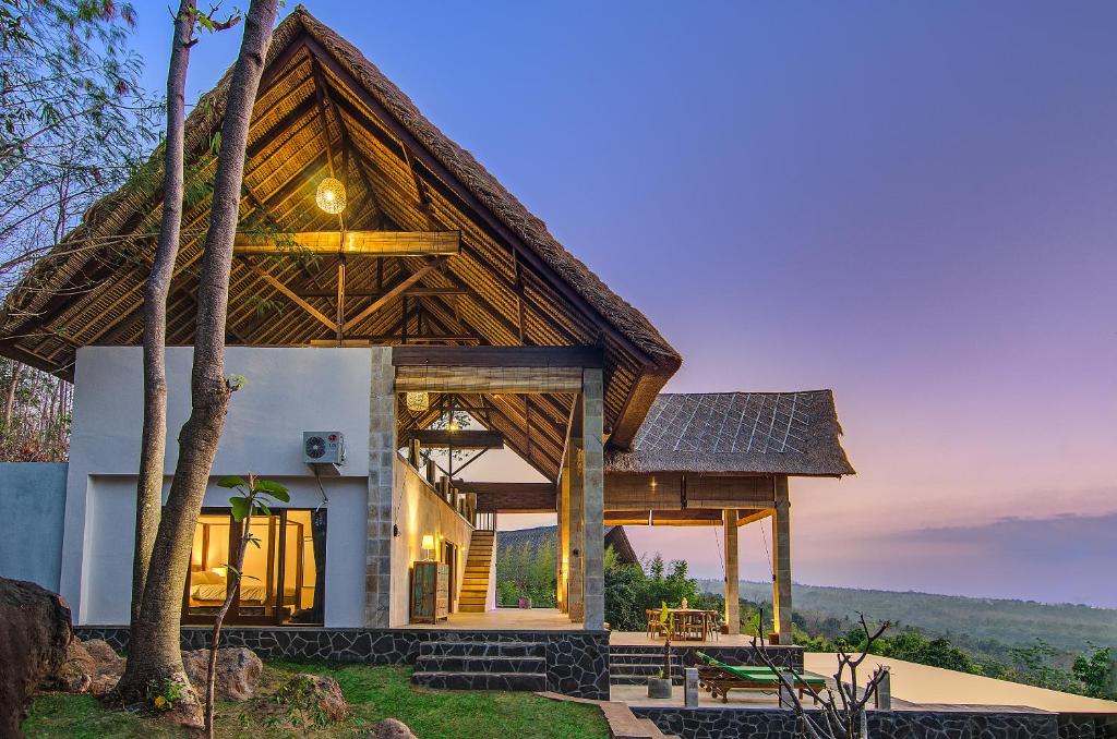 Sanglung Villas & Suites