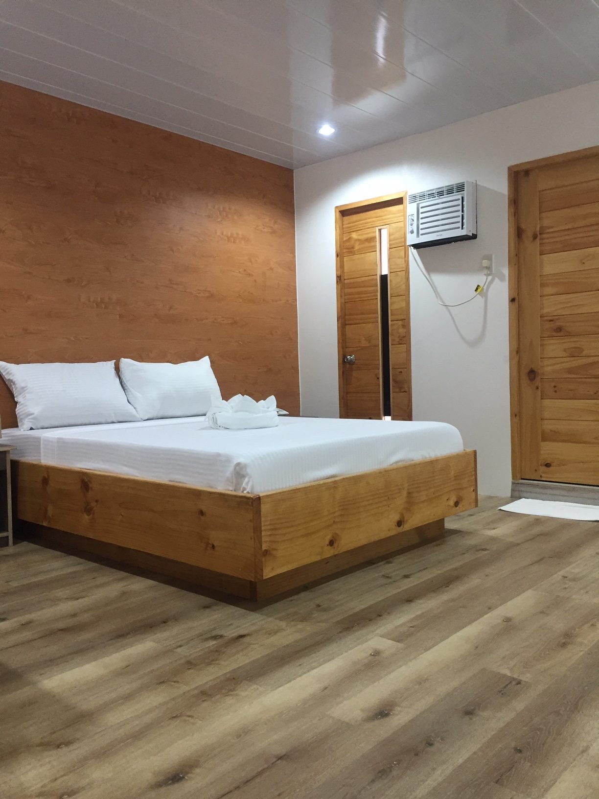 M LILOAN PENSION HOUSE 16
