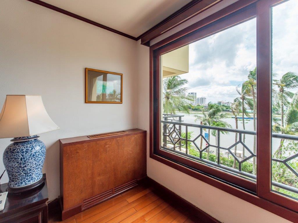 Saigon Domaine Luxury Residences 5