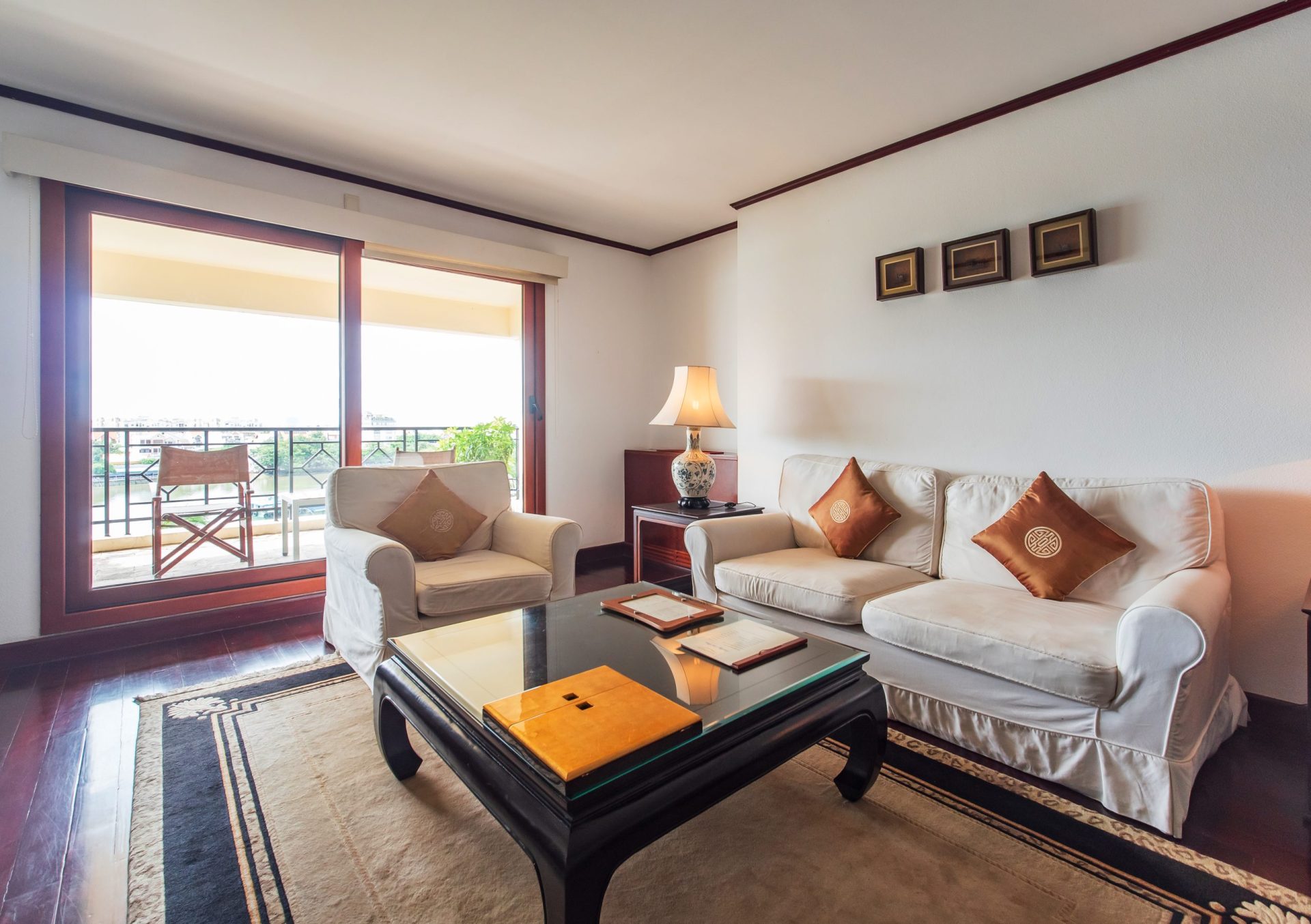 Saigon Domaine Luxury Residences 6