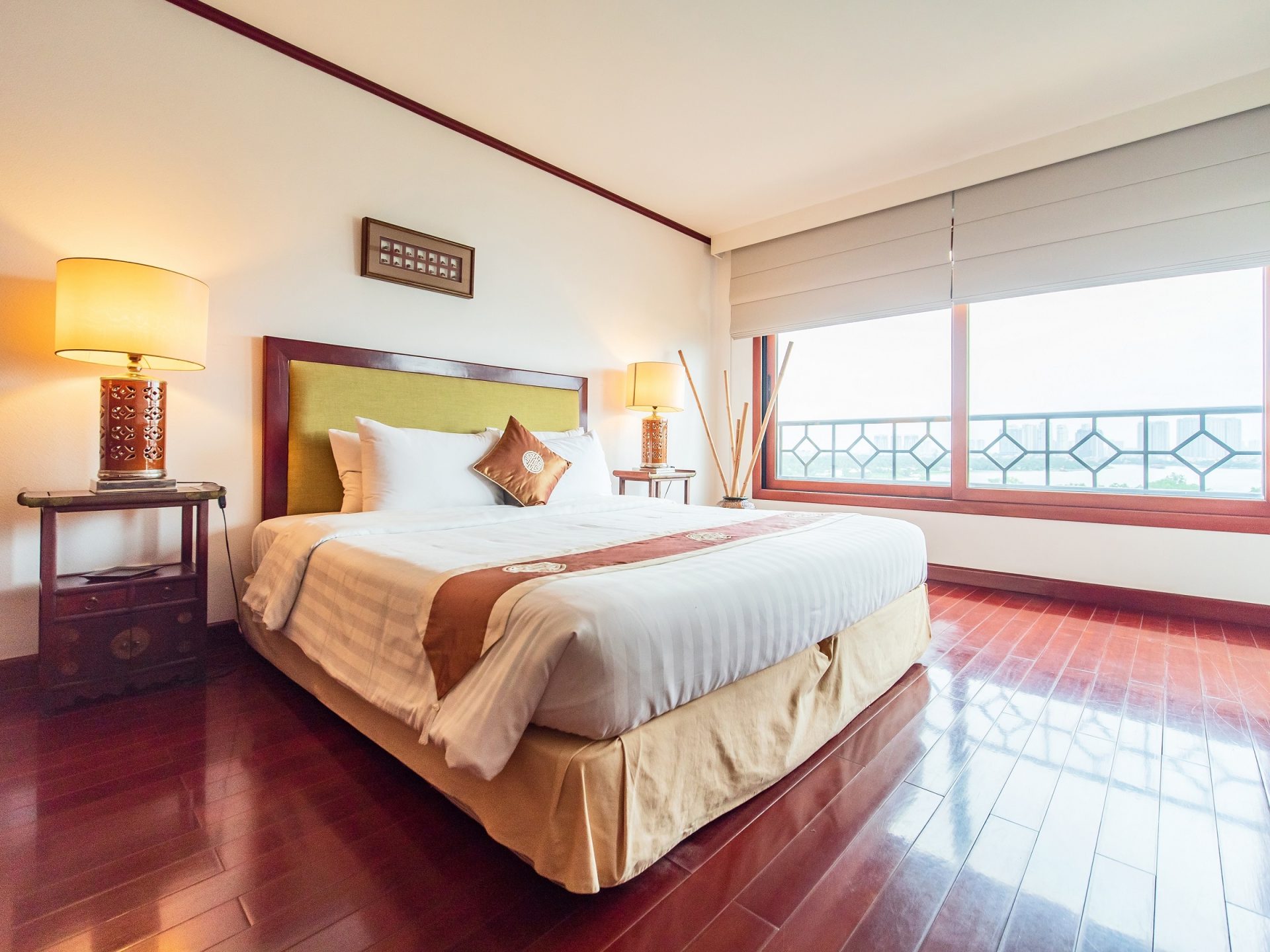 Saigon Domaine Luxury Residences 21