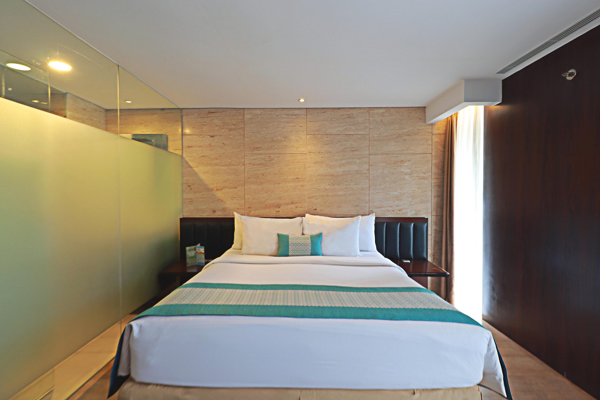 de Vins Sky Hotel Seminyak 3