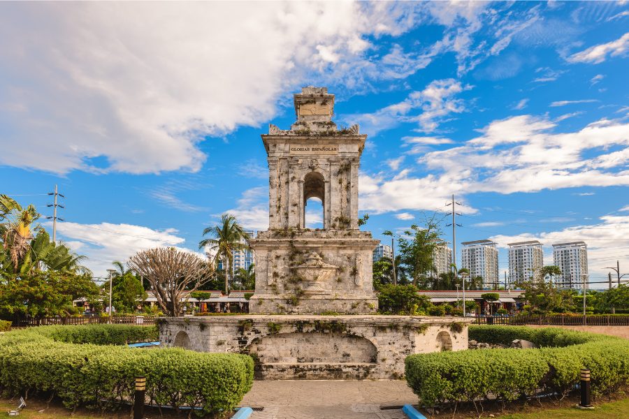Optimal Utilization of Transit Waiting Time at Cebu Mactan Airport: Introduction of Tourist Spots Combined with Day-Use Hotels in Cebu Island