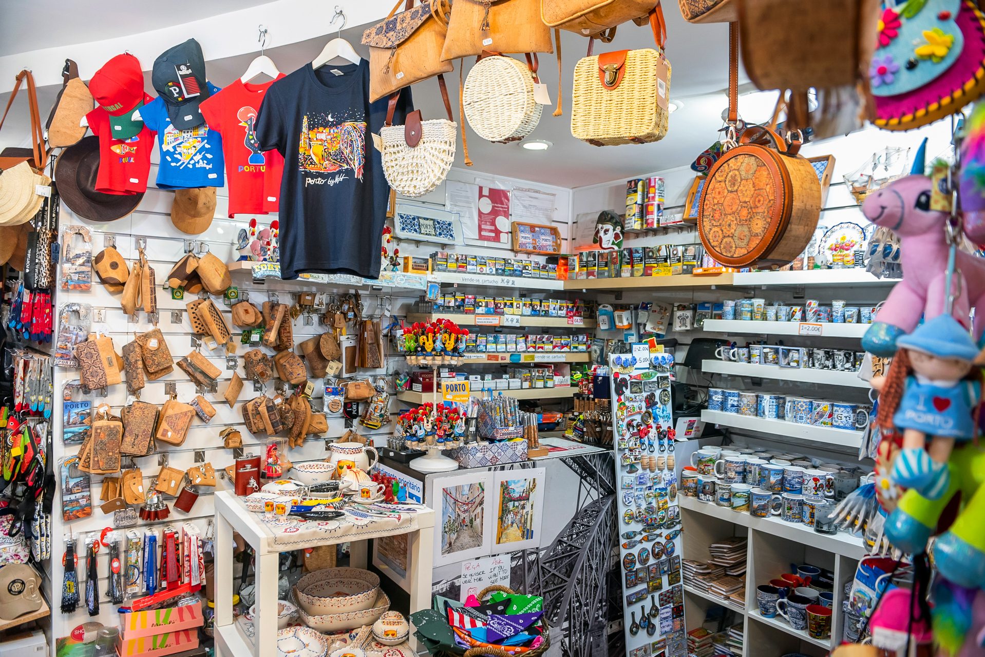 Maximizing Your Transit Time in Manila: A Complete Guide to Souvenirs
