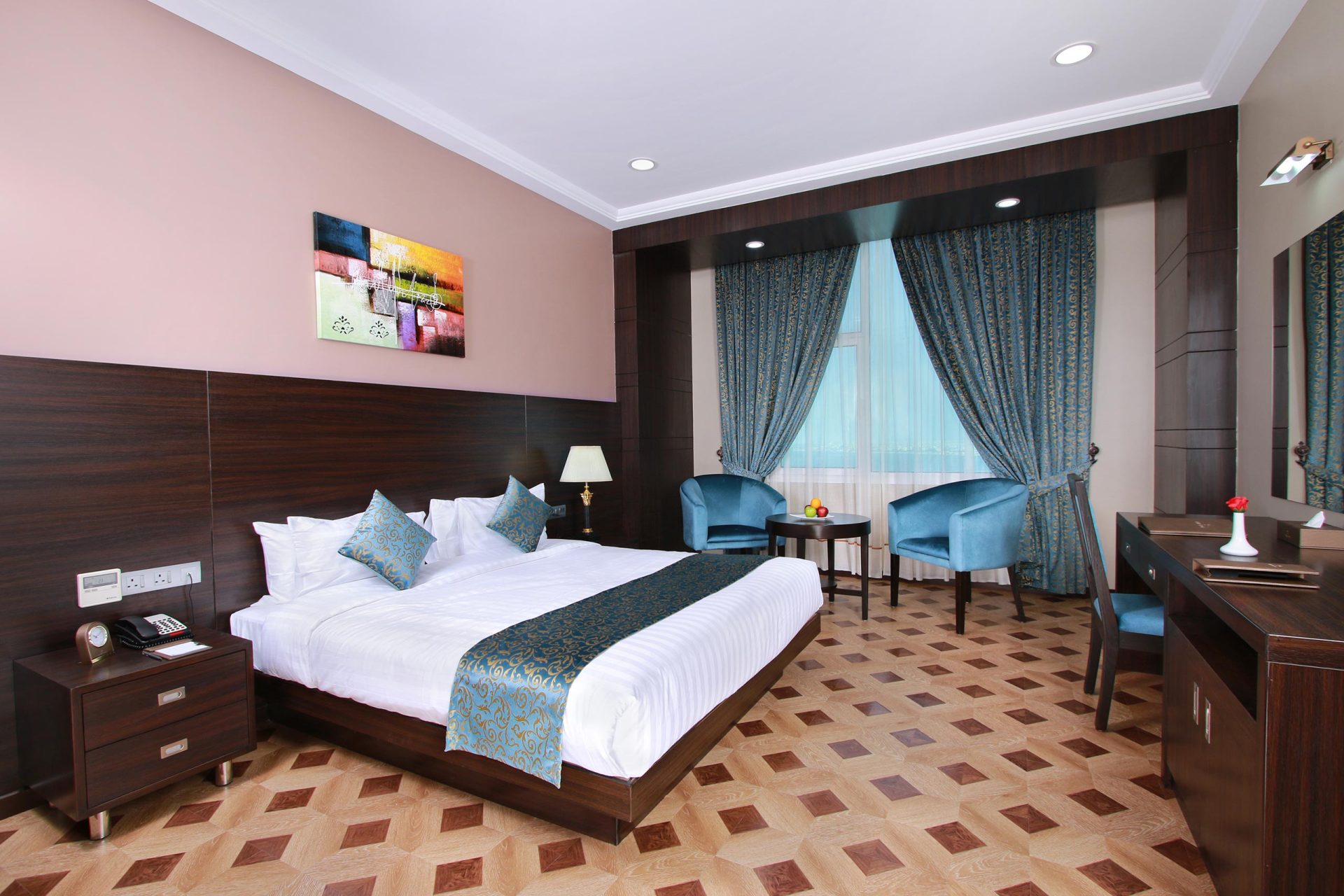 Park Regis Lotus Hotel - Deluxe Room- King Bed- Sea View 2