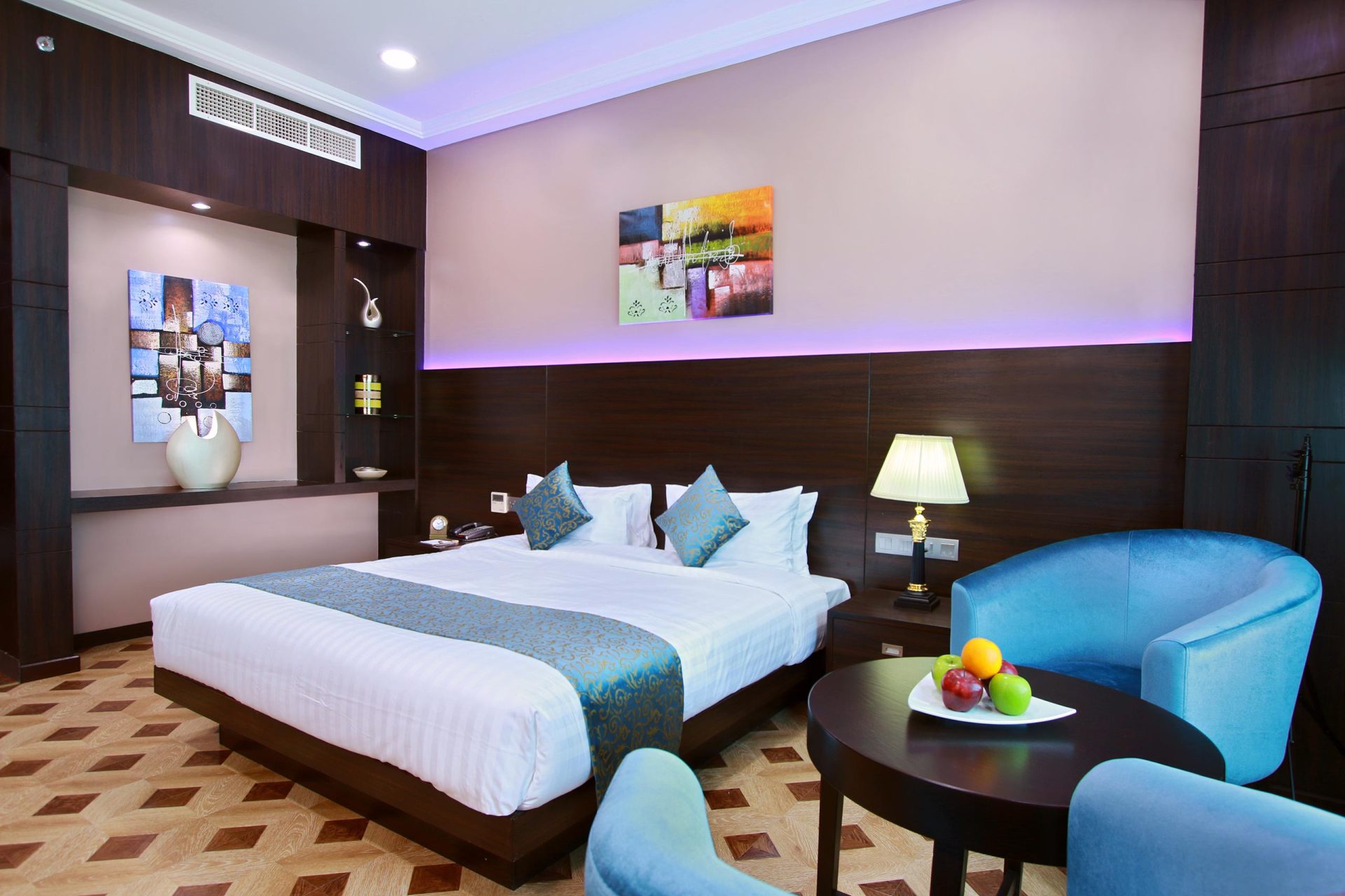 Park Regis Lotus Hotel - Deluxe Room- King Bed- City View