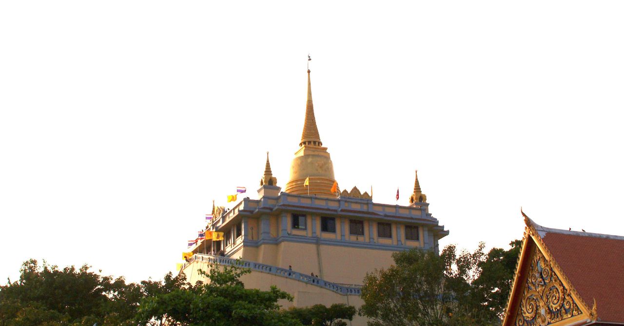 Can You Visit 5 Temples in Bangkok During a 14-Hour Layover?