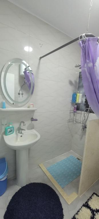 King Room with Balcony 3