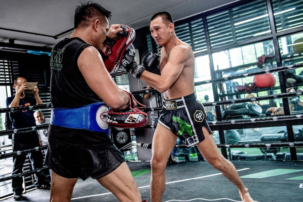Try an Authentic Muay Thai Class During Your Transit!