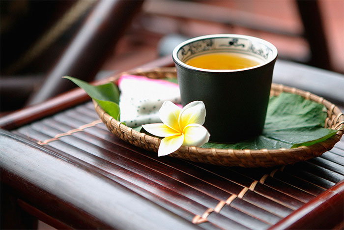 Vietnam Tea Tasting Challenge at Tan Son Nhat International Airport: How Many Types Can You Try During Transit!?