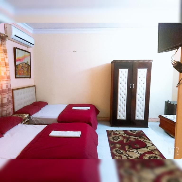 New Palace Hotel 7