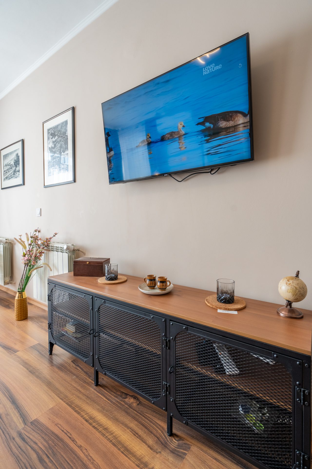 Allure And Elegant Central Apartment 4