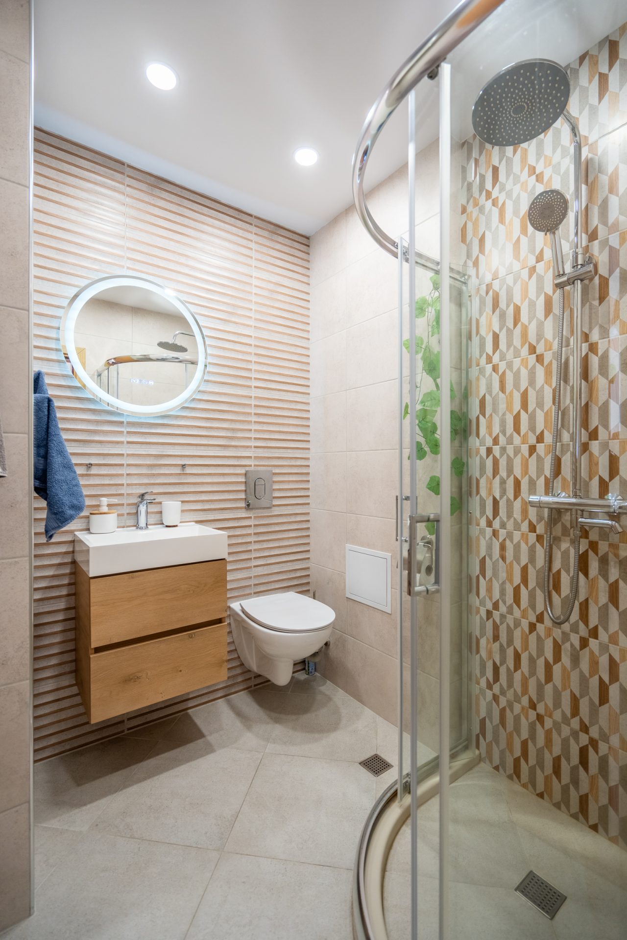 Allure And Elegant Central Apartment 10