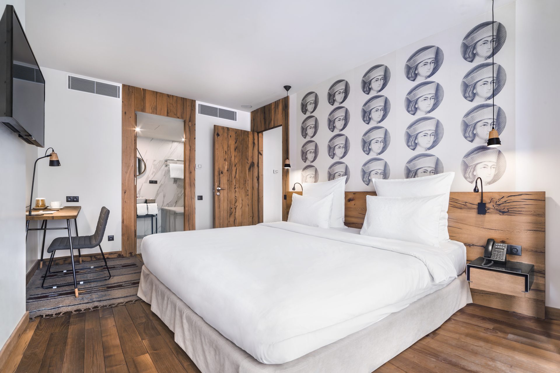 Shota @Rustaveli Boutique Hotel 15