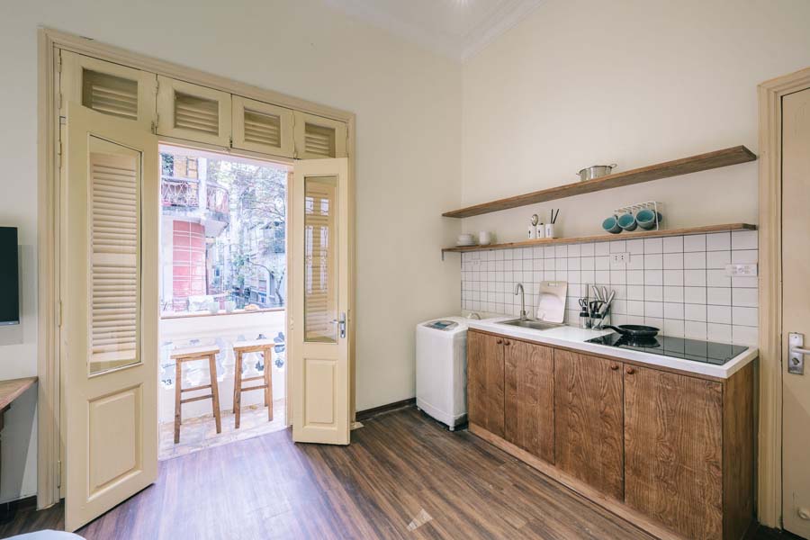 NYNA House-Traditional Studio-Near Walking Streetarden in City-Balcony-Egg Coffee Class 22