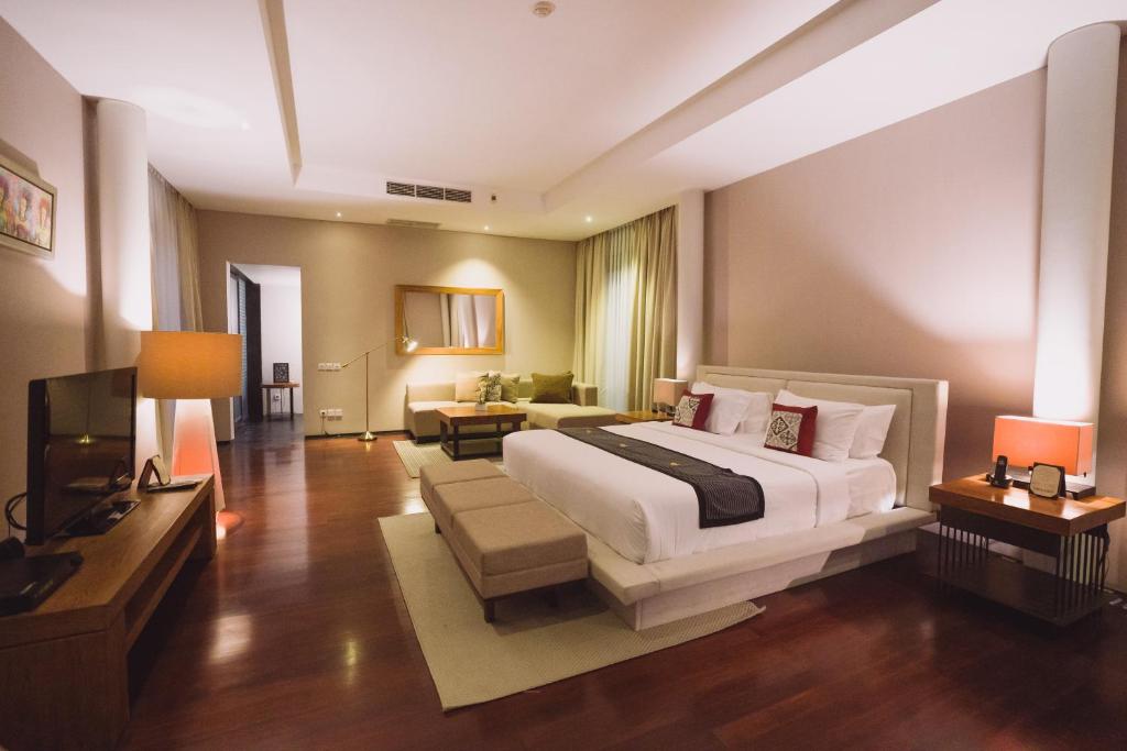 Javana Royal Villas 13