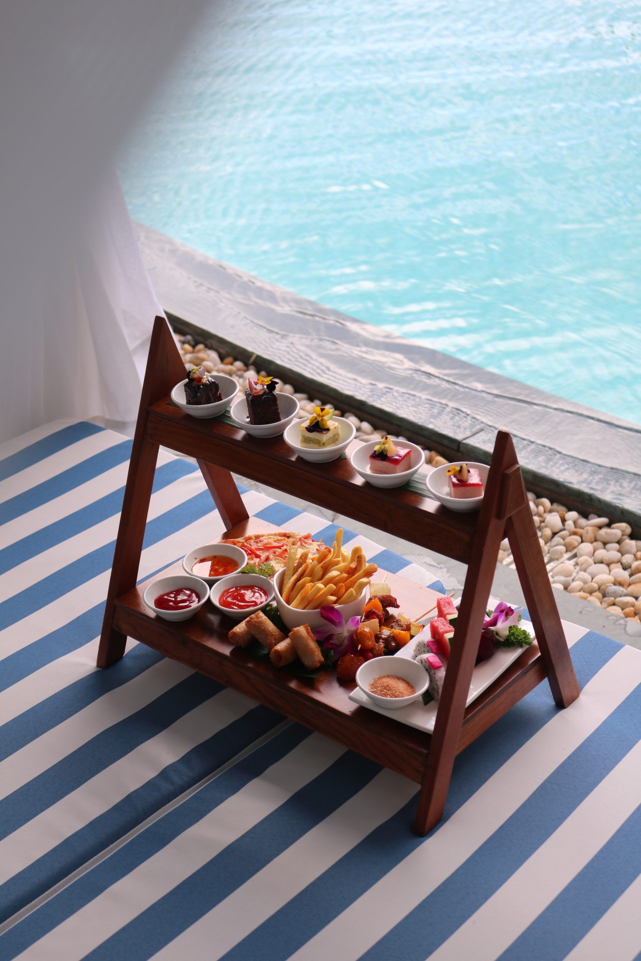 Holiday Beach Hotel Danang 26