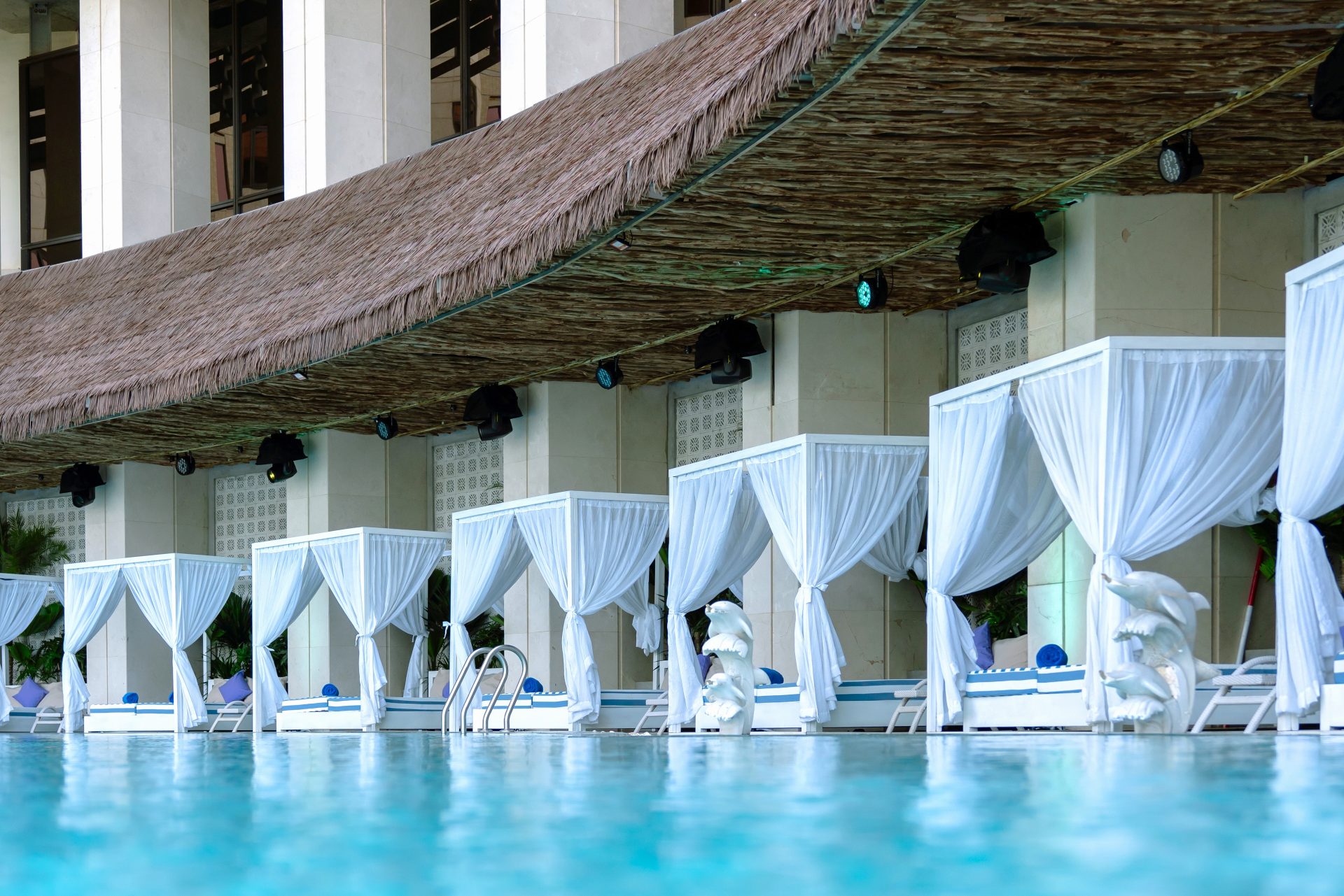 Holiday Beach Hotel Danang 15