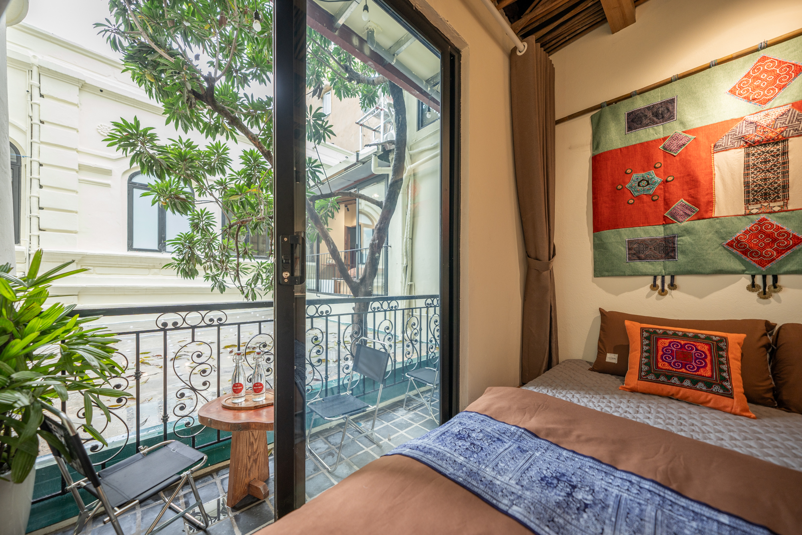 NYNA House-Traditional Studio-Near Walking Streetarden in City-Balcony-Egg Coffee Class 8