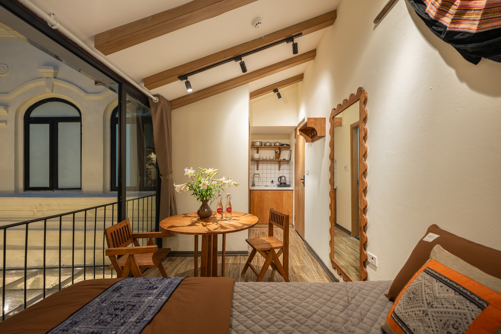 NYNA House-Calm Studio-Ancient Villa-HK Lake 8