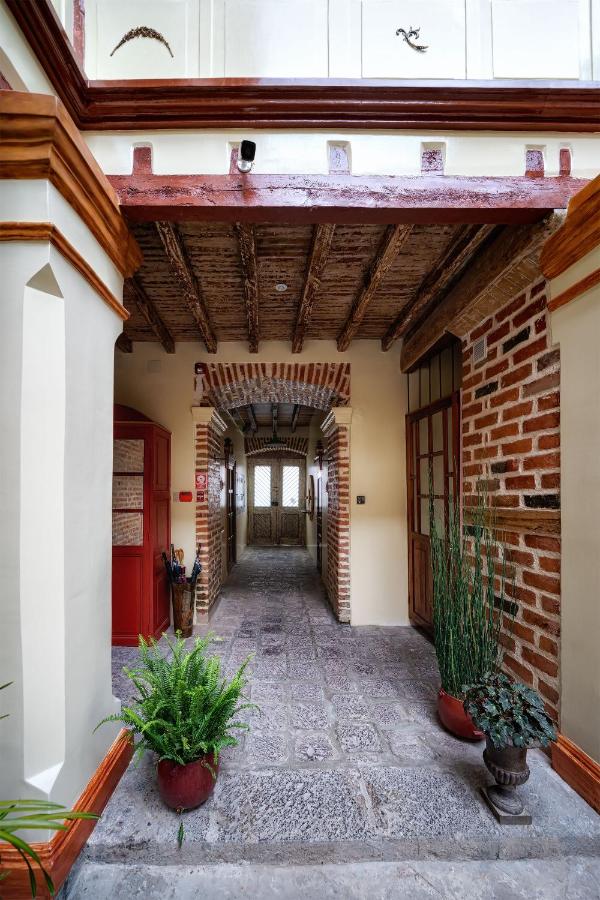 Old Town Quito Suites 11