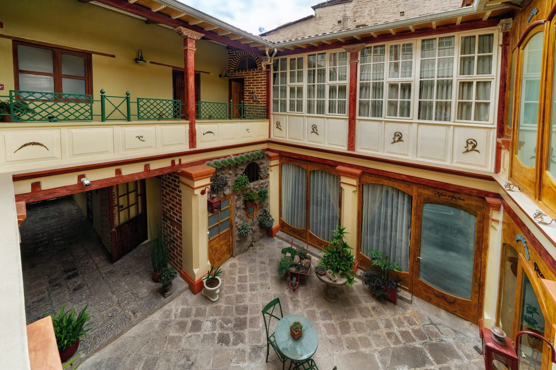 Old Town Quito Suites 4