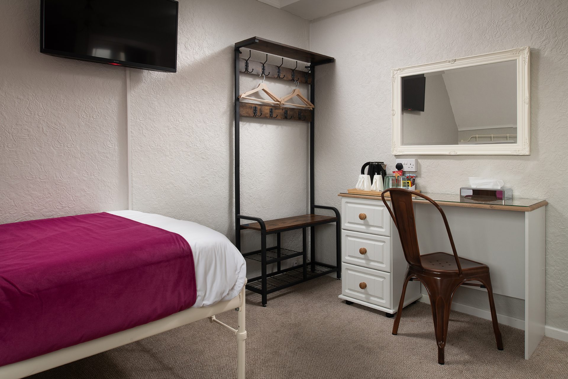 Springfield House B&B – Triple Room 7