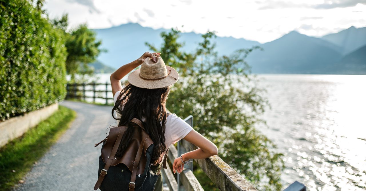 Maximize Your Singapore 11 Hours Layover: A Solo Traveler’s Guide to Relaxing Day Use Hotels