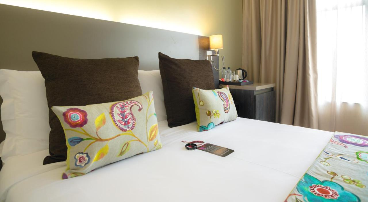 Tamarind Tree Hotel 2