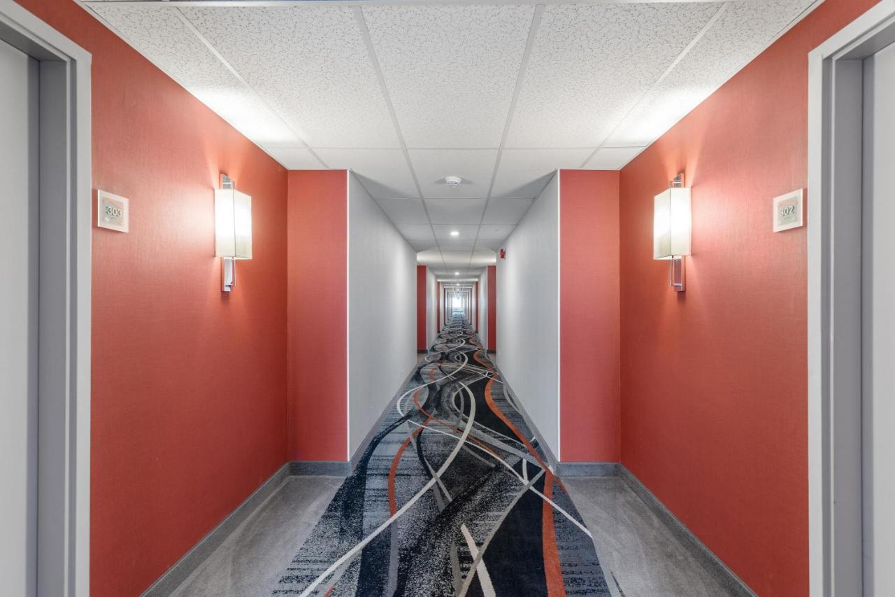 Emerald hotel & Suites 8