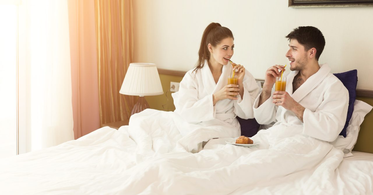Romantic Layover: Best Day Use Hotels for Couples in Bangkok Airport