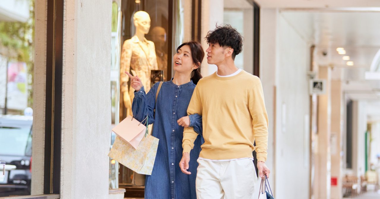 Phuket Shopping Guide: A Romantic Transit Experience for Couples
