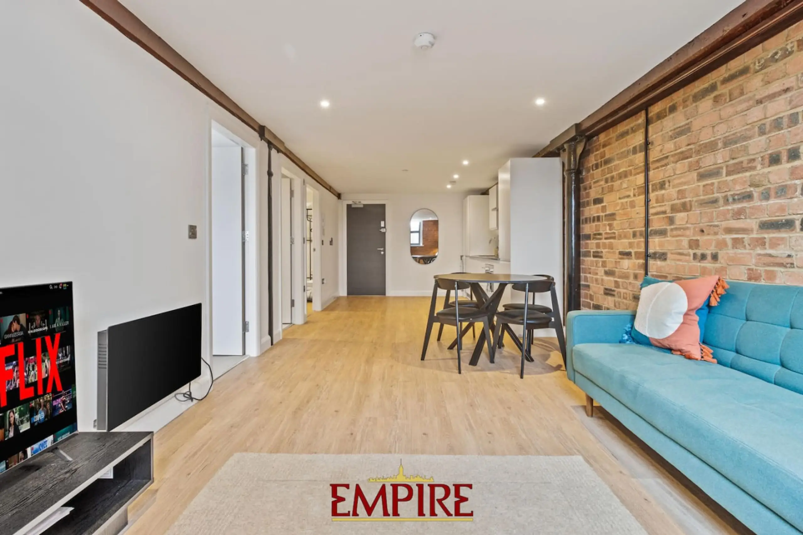 Empire Stay Limited 21