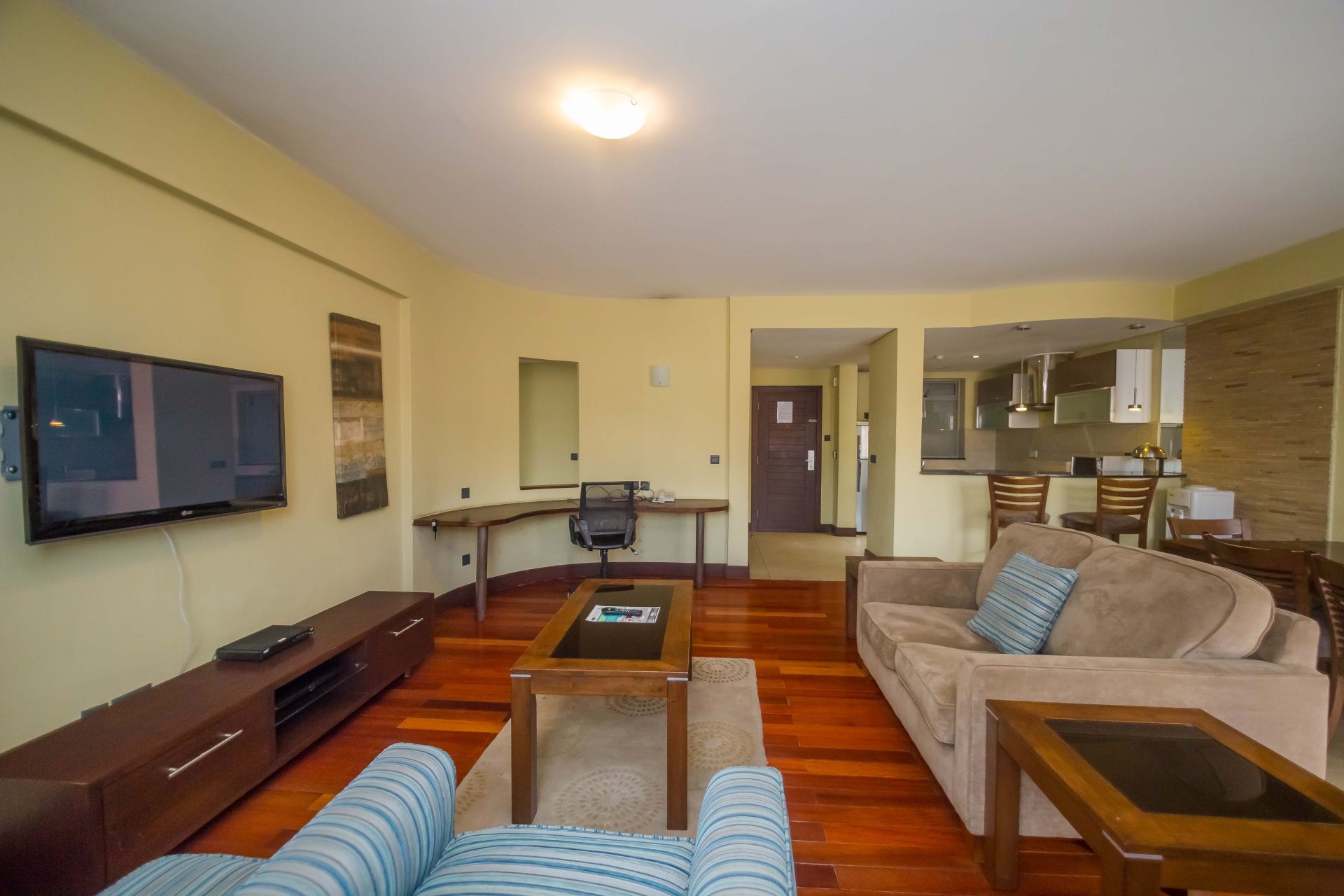 Taarifa Suites 16