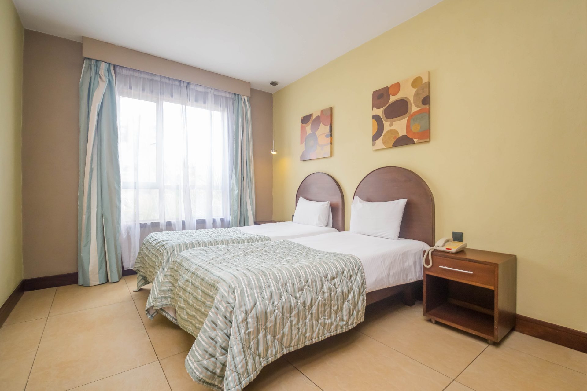 Taarifa Suites 87