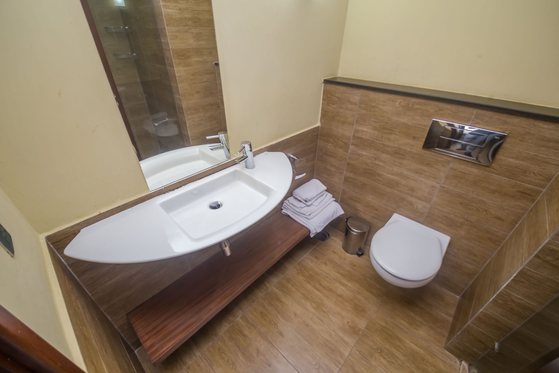 Taarifa Suites 106