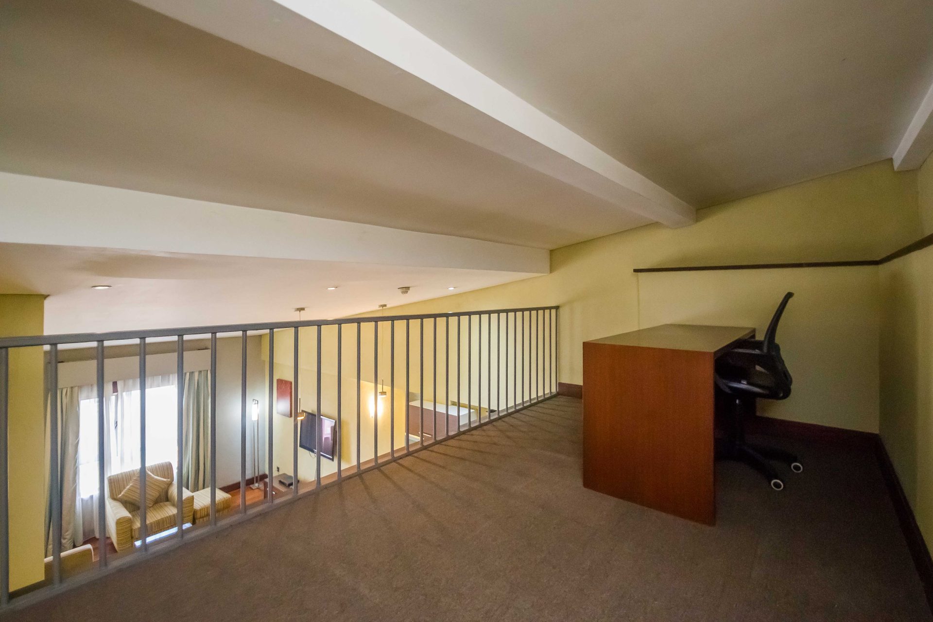 Taarifa Suites 83