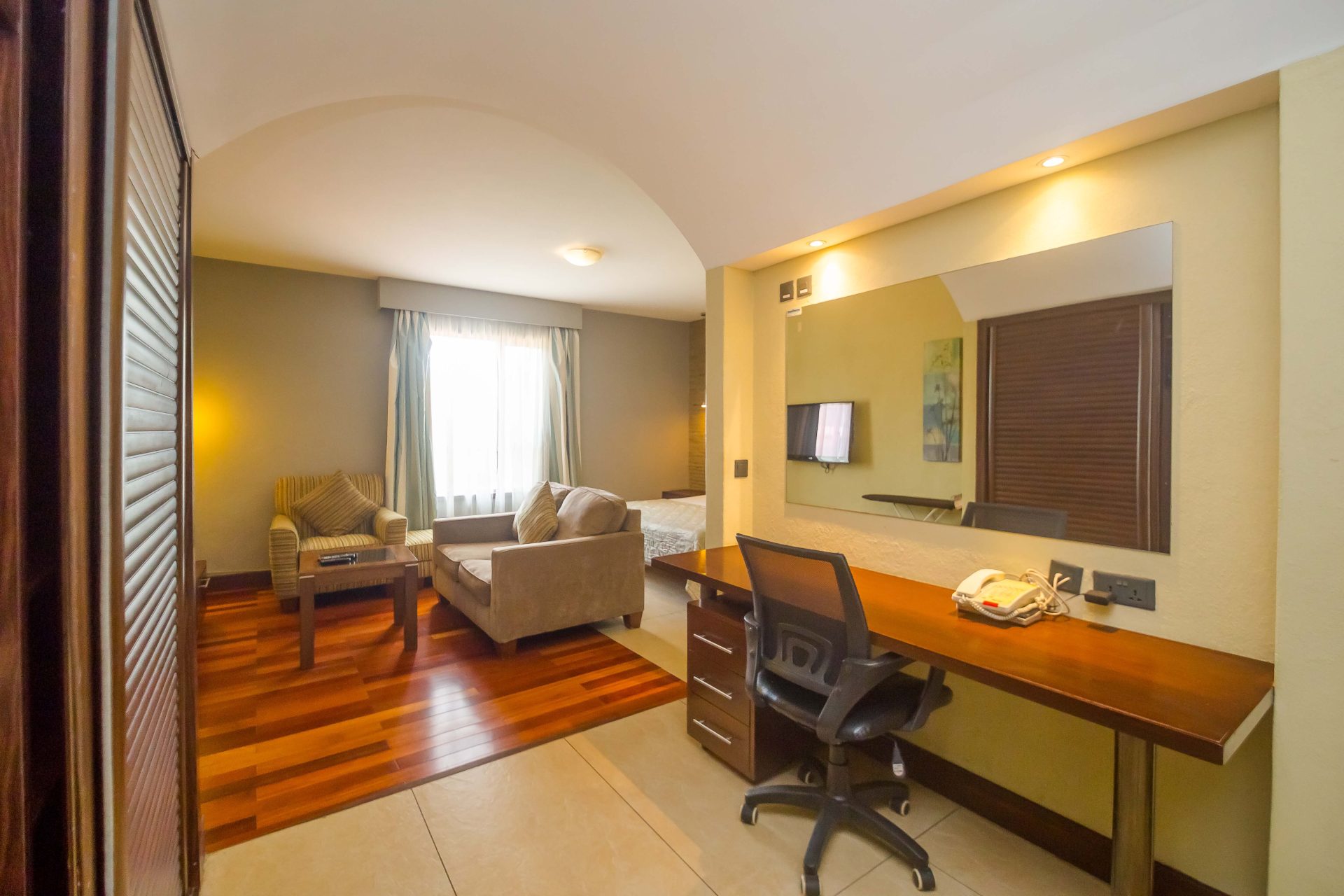 Taarifa Suites 54
