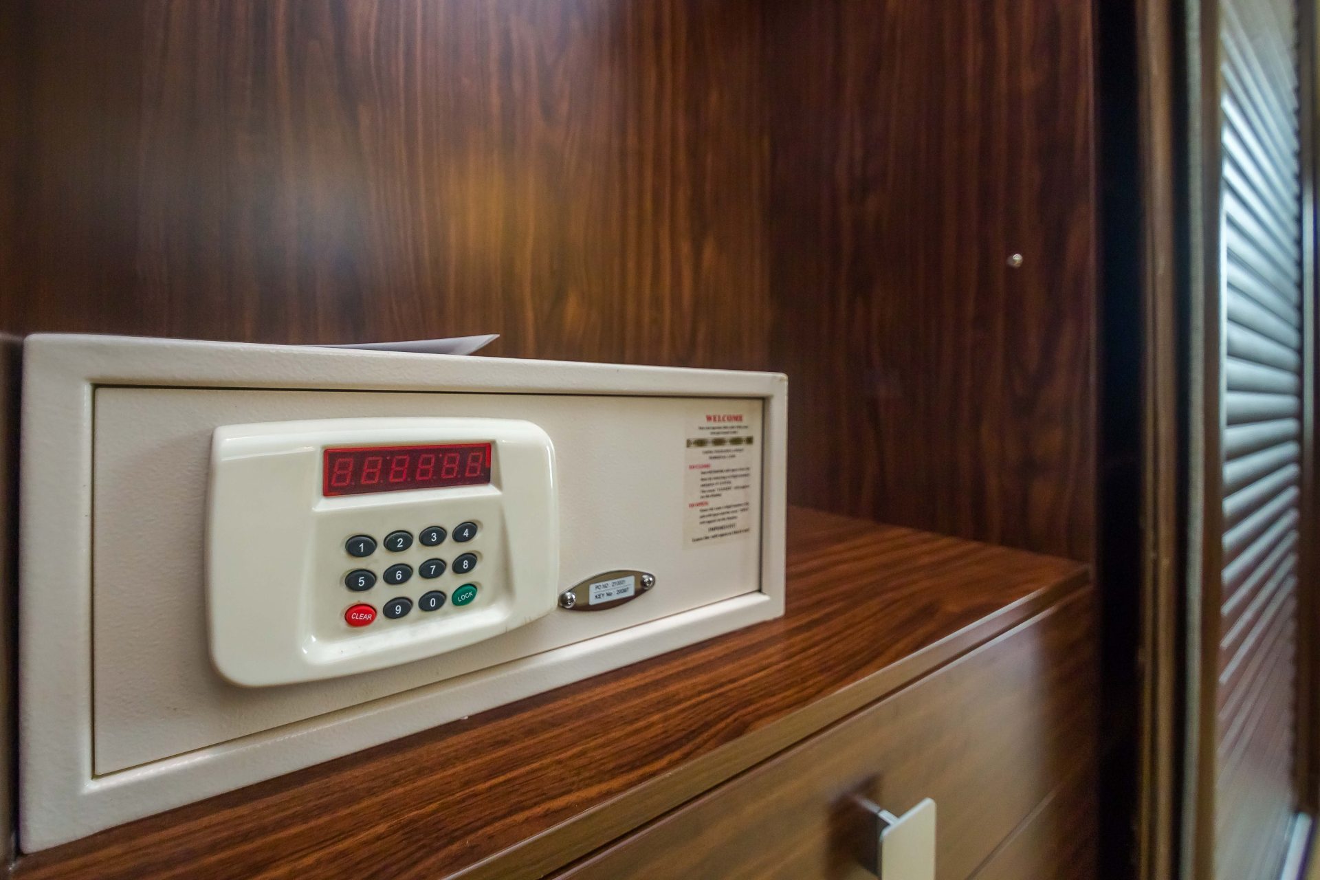 Taarifa Suites 90