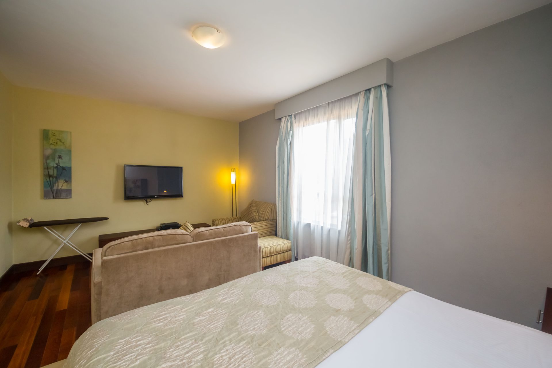 Taarifa Suites 33