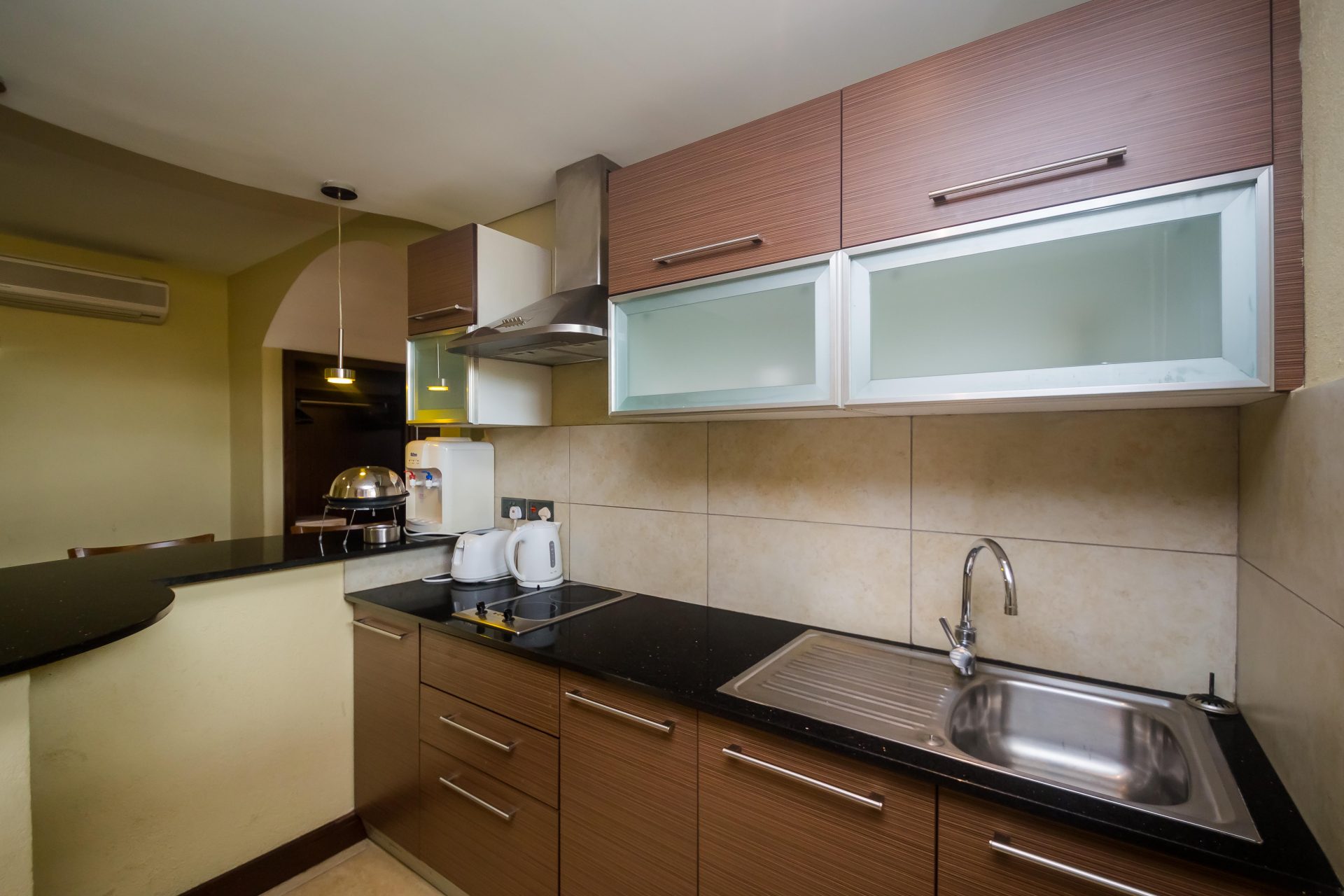 Taarifa Suites 84