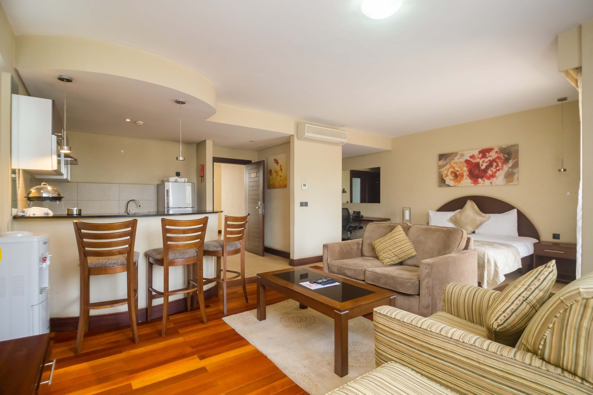Taarifa Suites 6