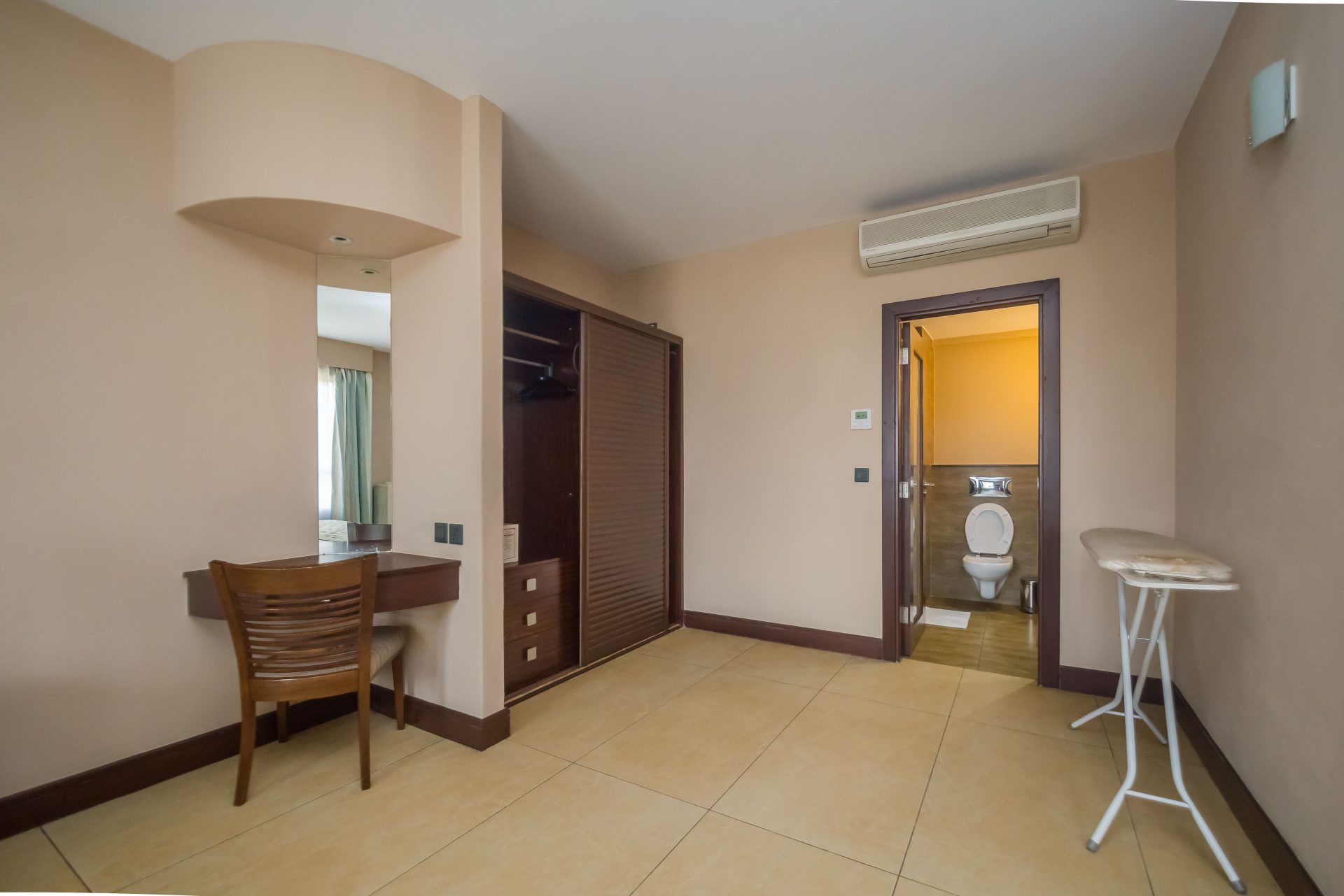 Taarifa Suites 80