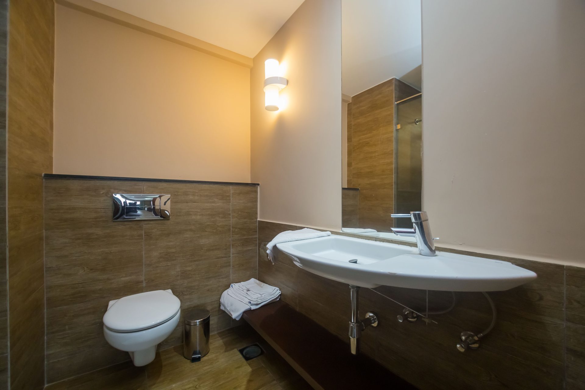 Taarifa Suites 86