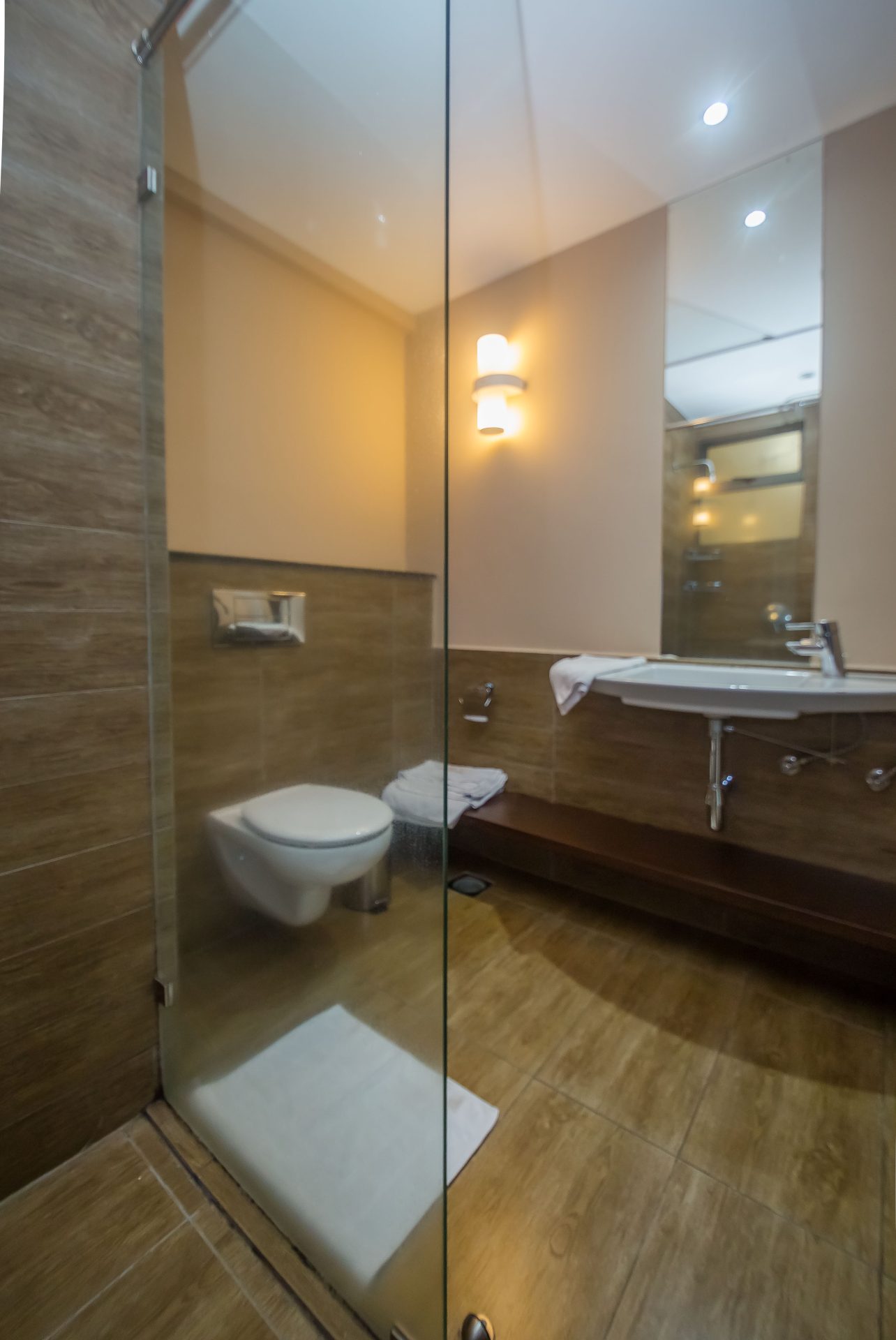 Taarifa Suites 98
