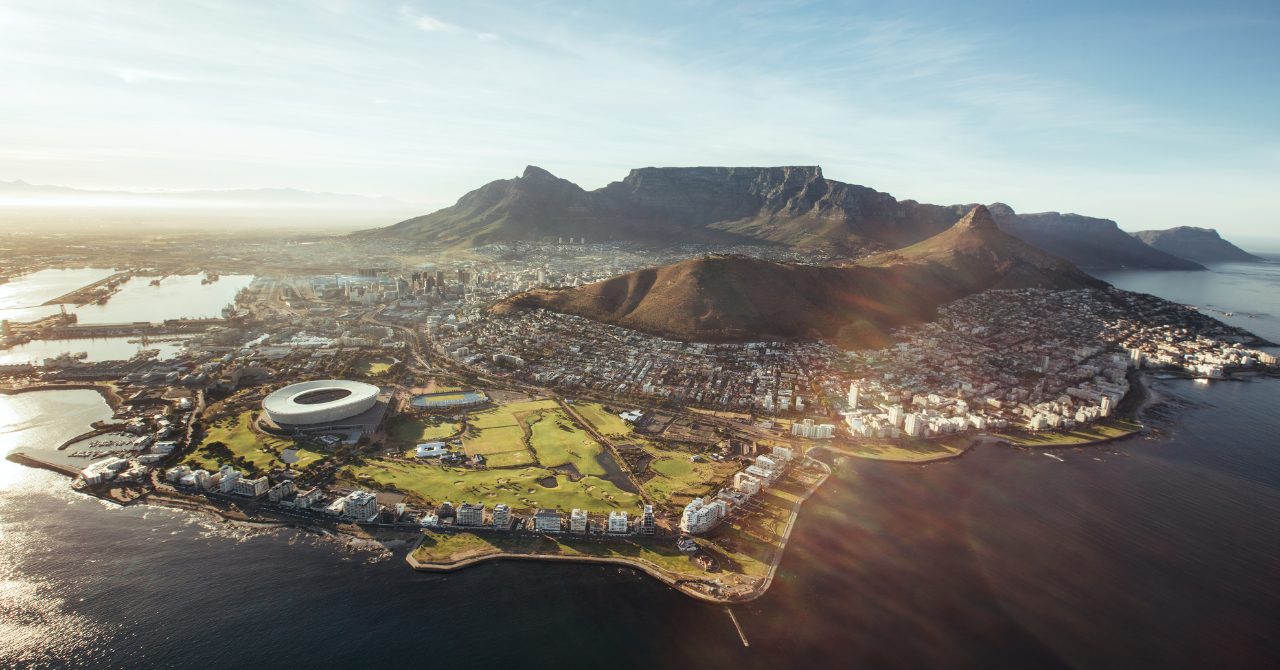 Cape Town Day Use Hotels: Top 7 Hourly Rooms Near CPT Airport for a Stress-Free Layover